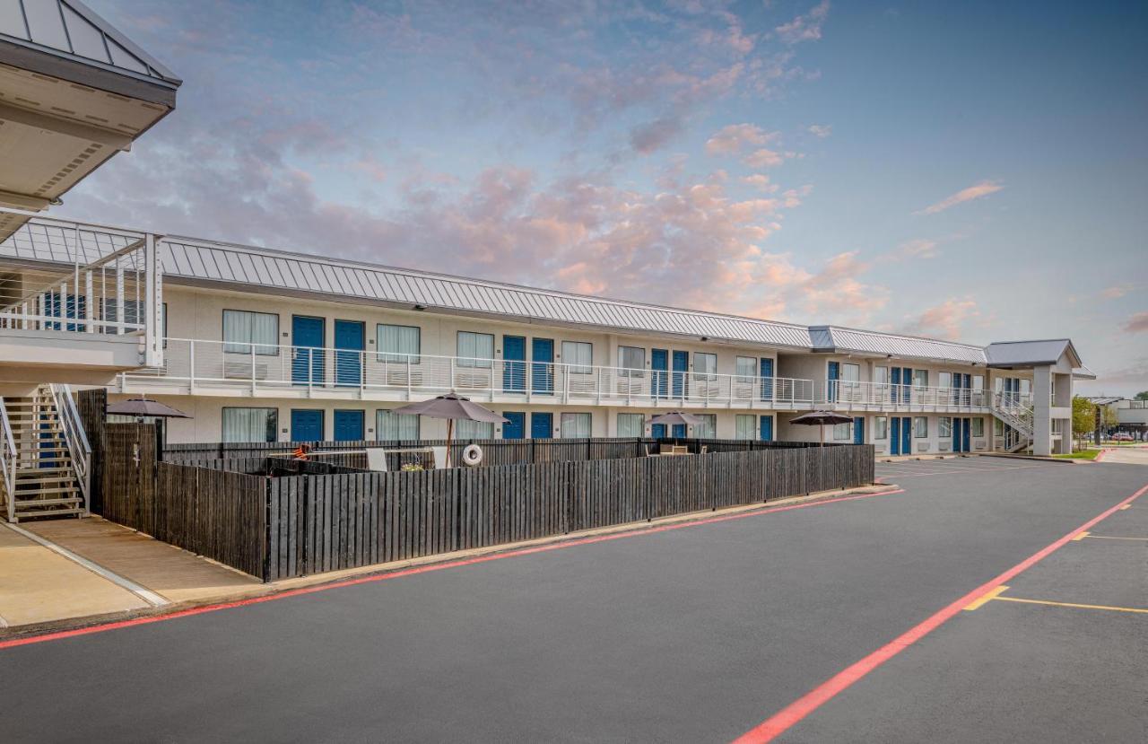6-euless, Tx - Dallas Hotel Euless