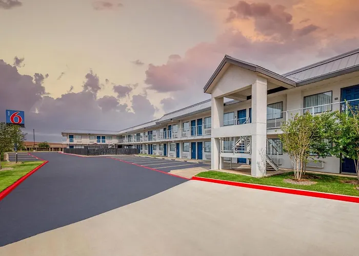 Motel 6-Euless, Tx - Dallas