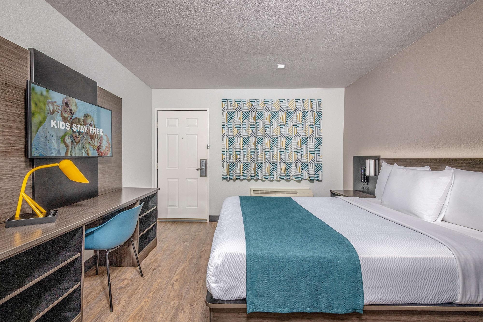 Hotel 6-euless, Tx - Dallas 2*