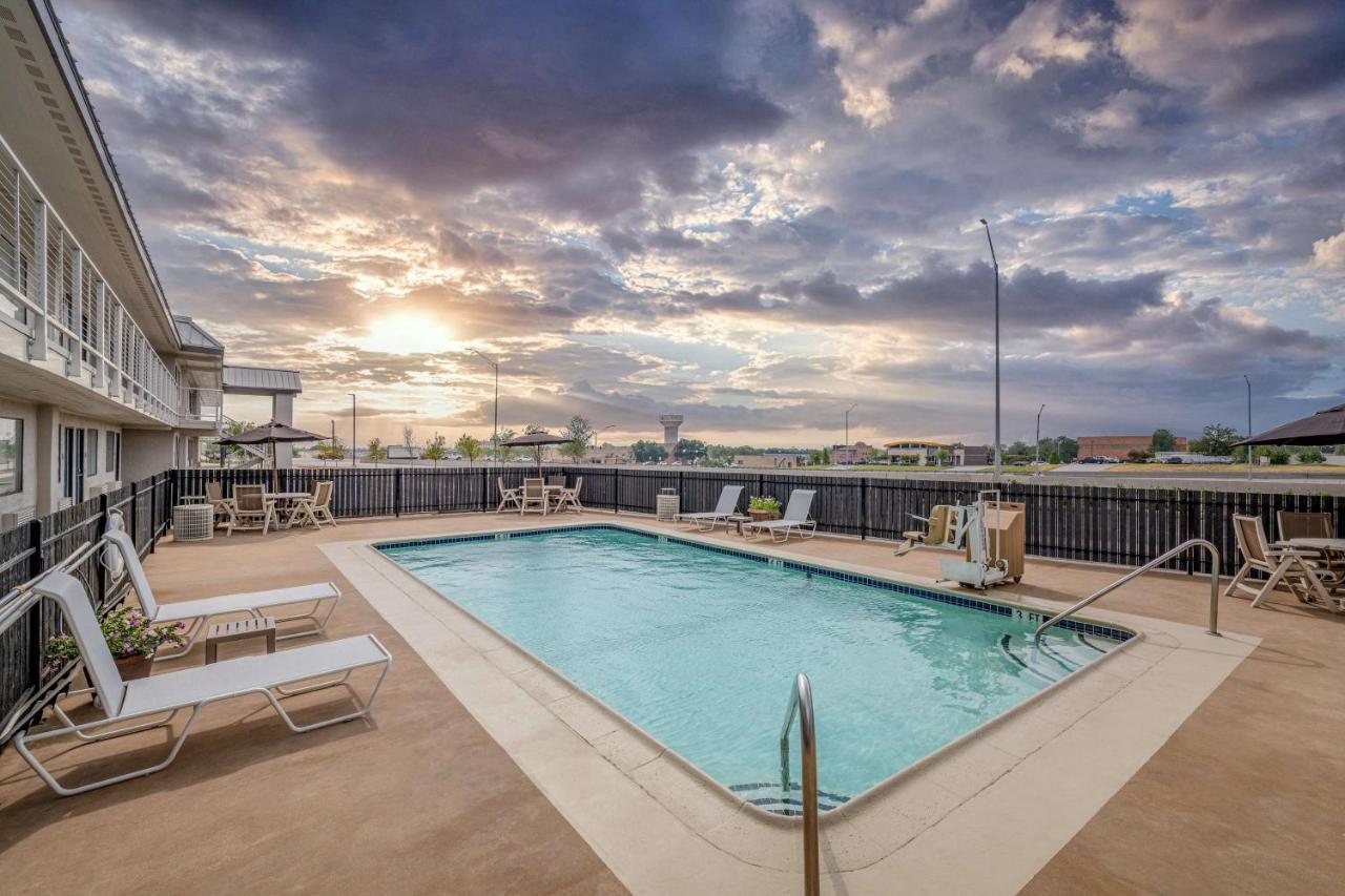 6-euless, Tx - Dallas Hotel